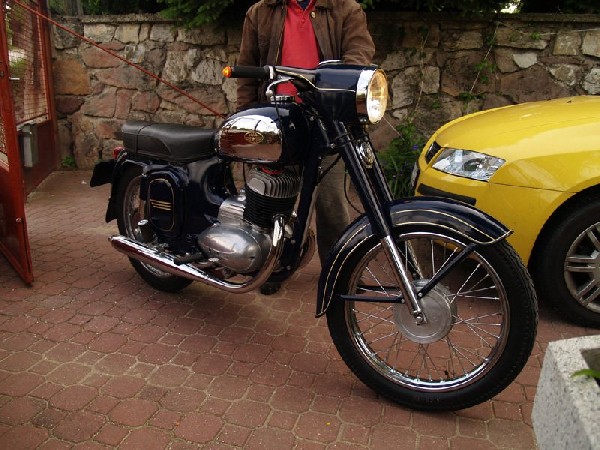 JAWA 250 - 559 (DE L)