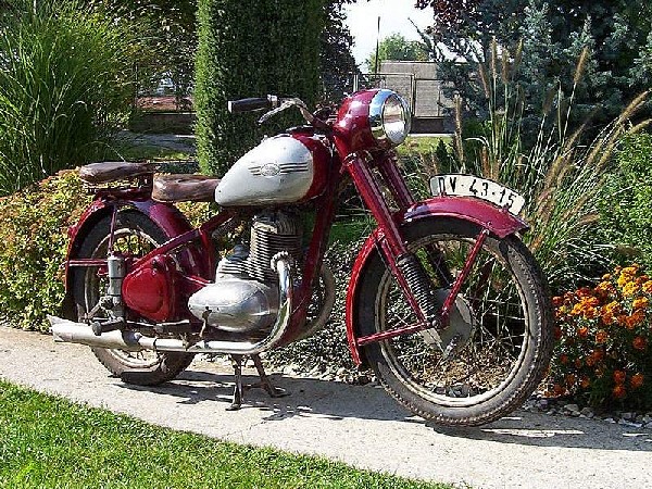 JAWA 250 - 11 (1953)