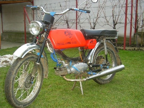 Jawa  50 - 23 (must)