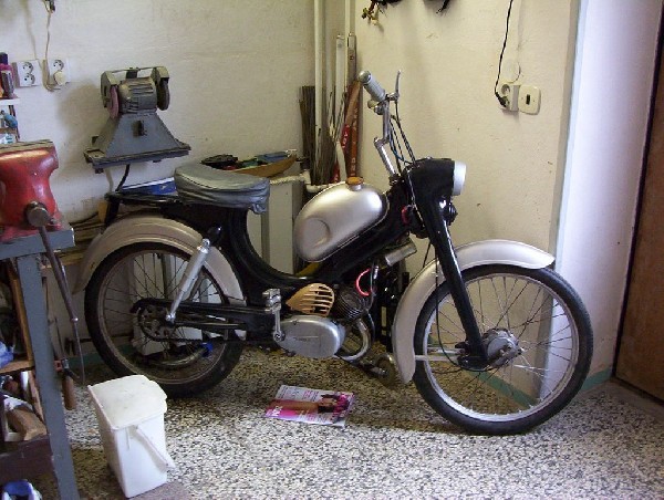 Moped - S22