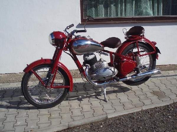 JAWA - 250/11 Pérák (1950)