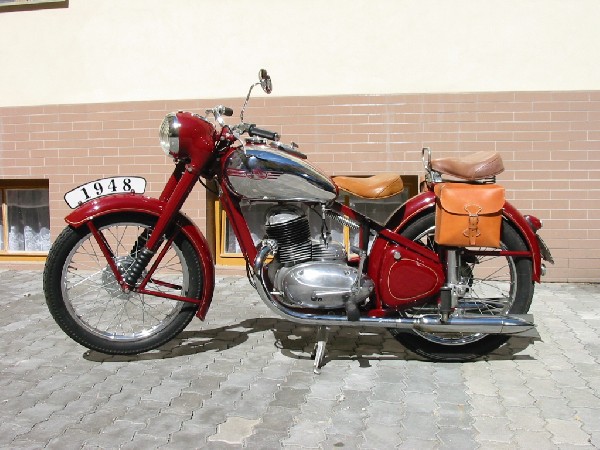 Jawa - Jawa 11 (1945)