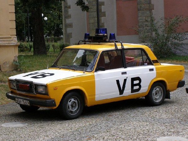 LADA - POLICIE (2008)