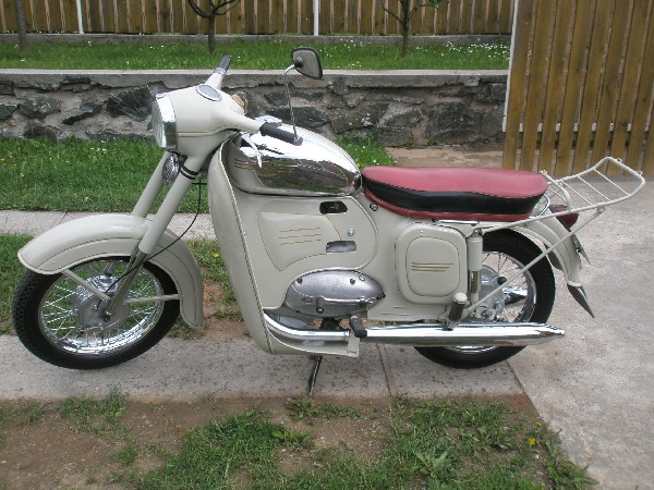 JAWA 250 - 559 panelka (1965)