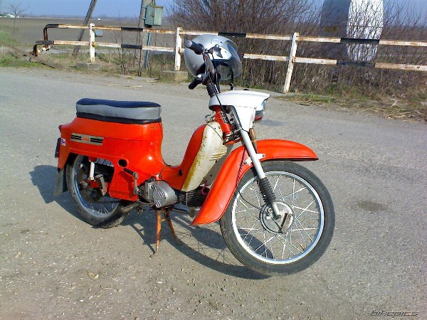 JAWA pionyr - 21 (1975)