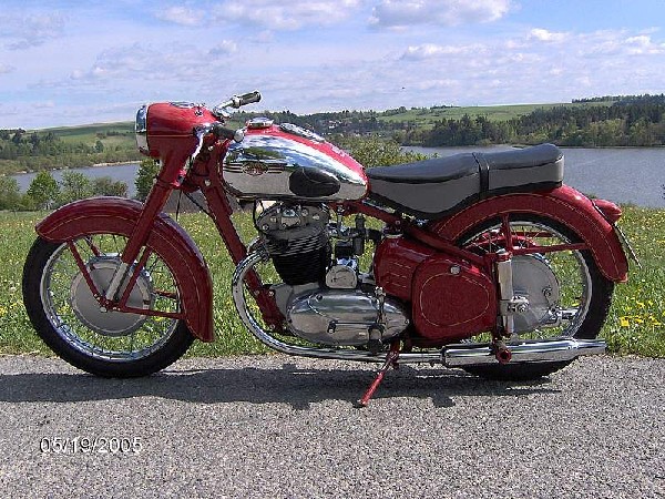 JAWA 500 - OHC (/ 2)