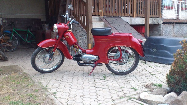 JAWA - 555 (1962)