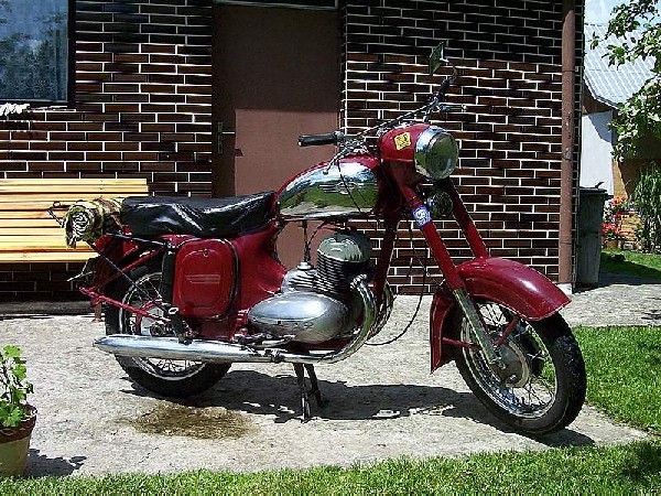 JAWA 350 - 354 (1961)