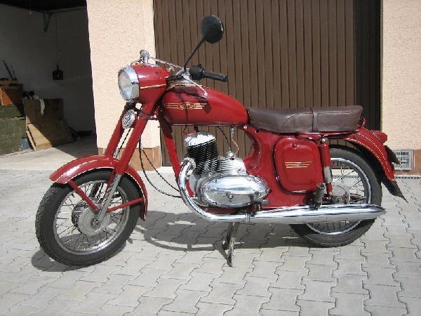 Jawa-250 250 - 353/04 (1961)