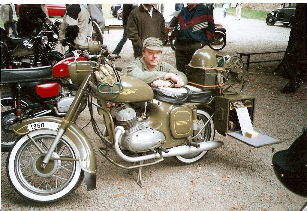 jawa - 350-354/04 armádní