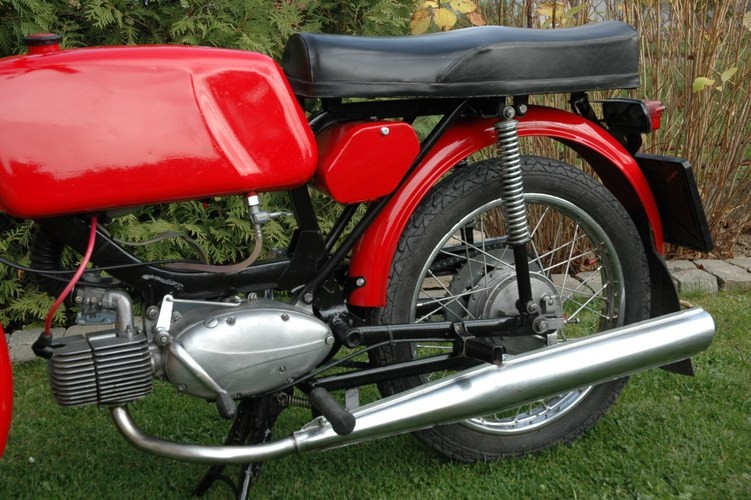 Jawa 23 - Mustang 23