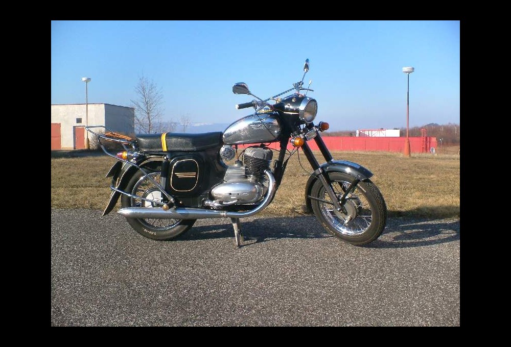 Jawa  250 - 559