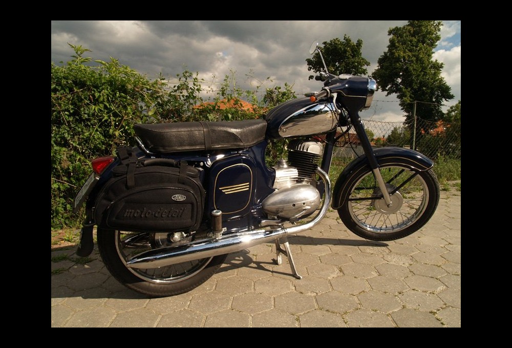 jawa  250 - 559