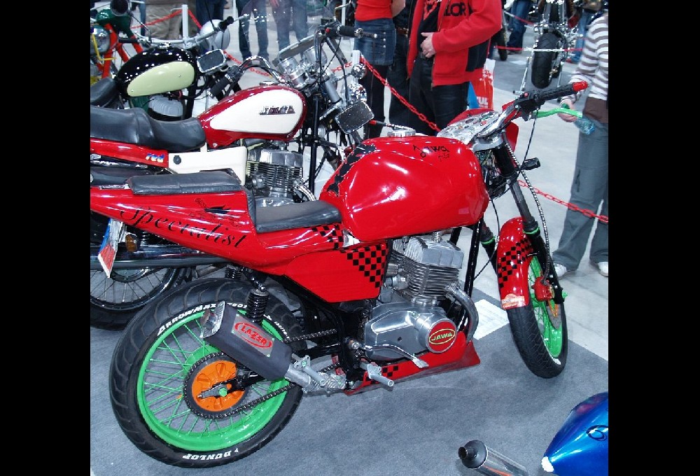 JAWA - 640