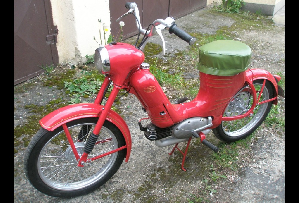 jawa - 550 pařez