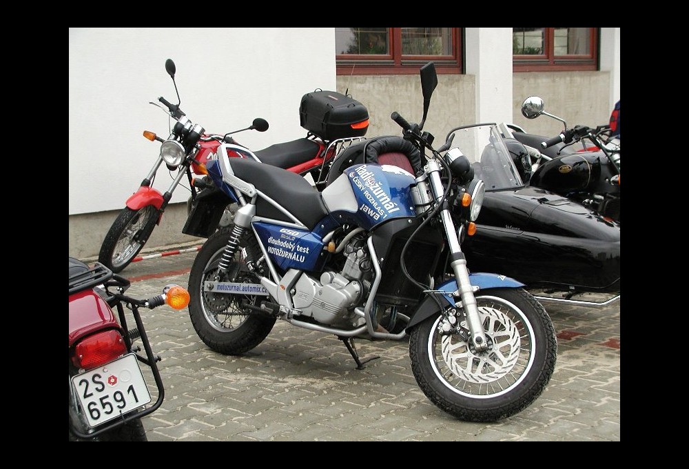 JAWA 650 - STYLKA