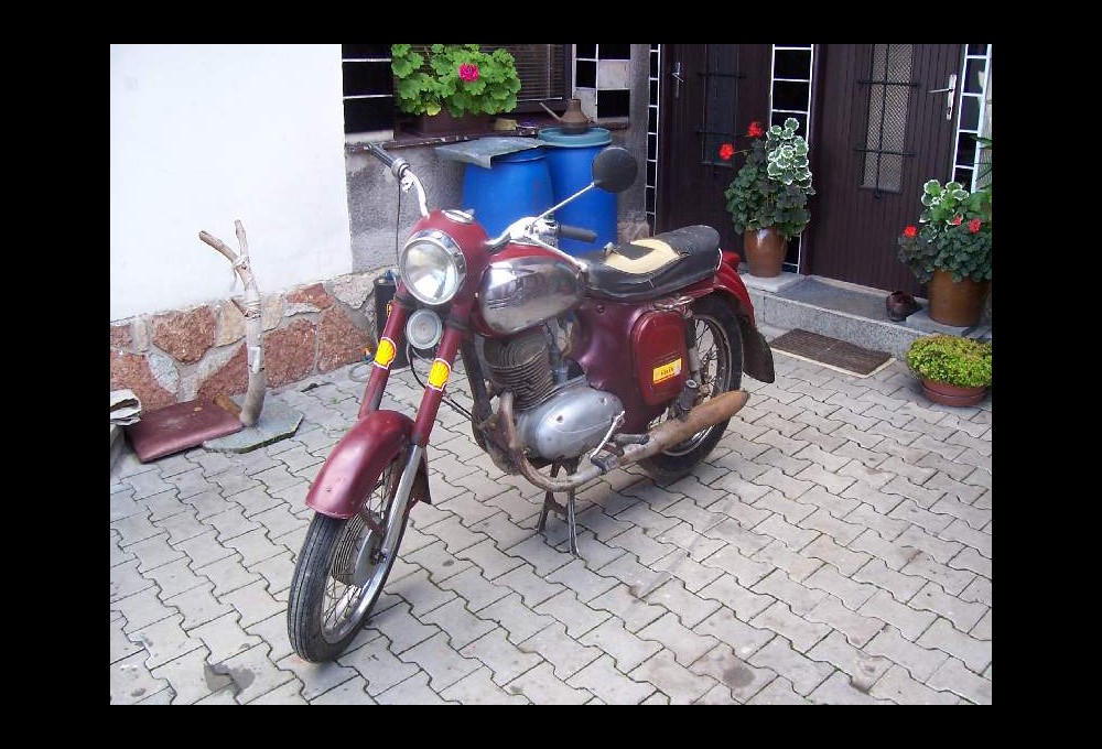 JAWA  250 - 590/00